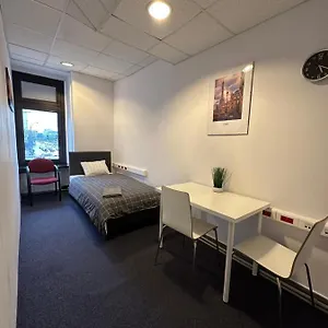 https://villa-centrum.warsawhotelspoland.com